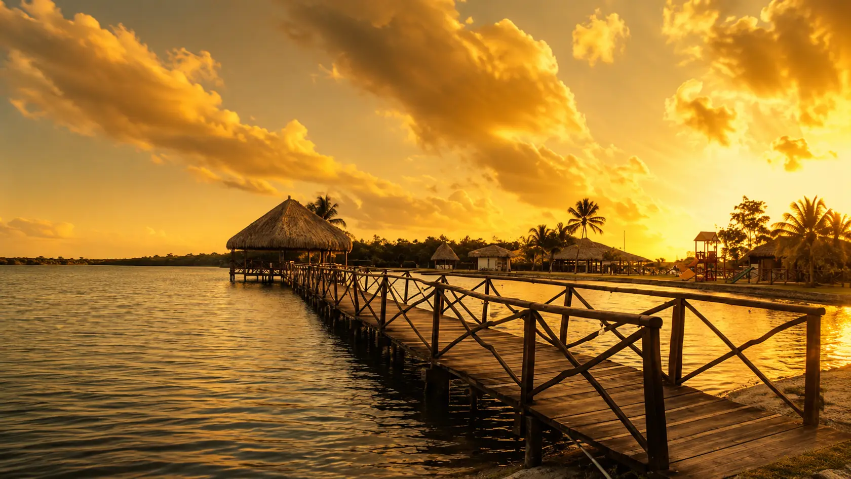 Koral OHS Hotel & Marina